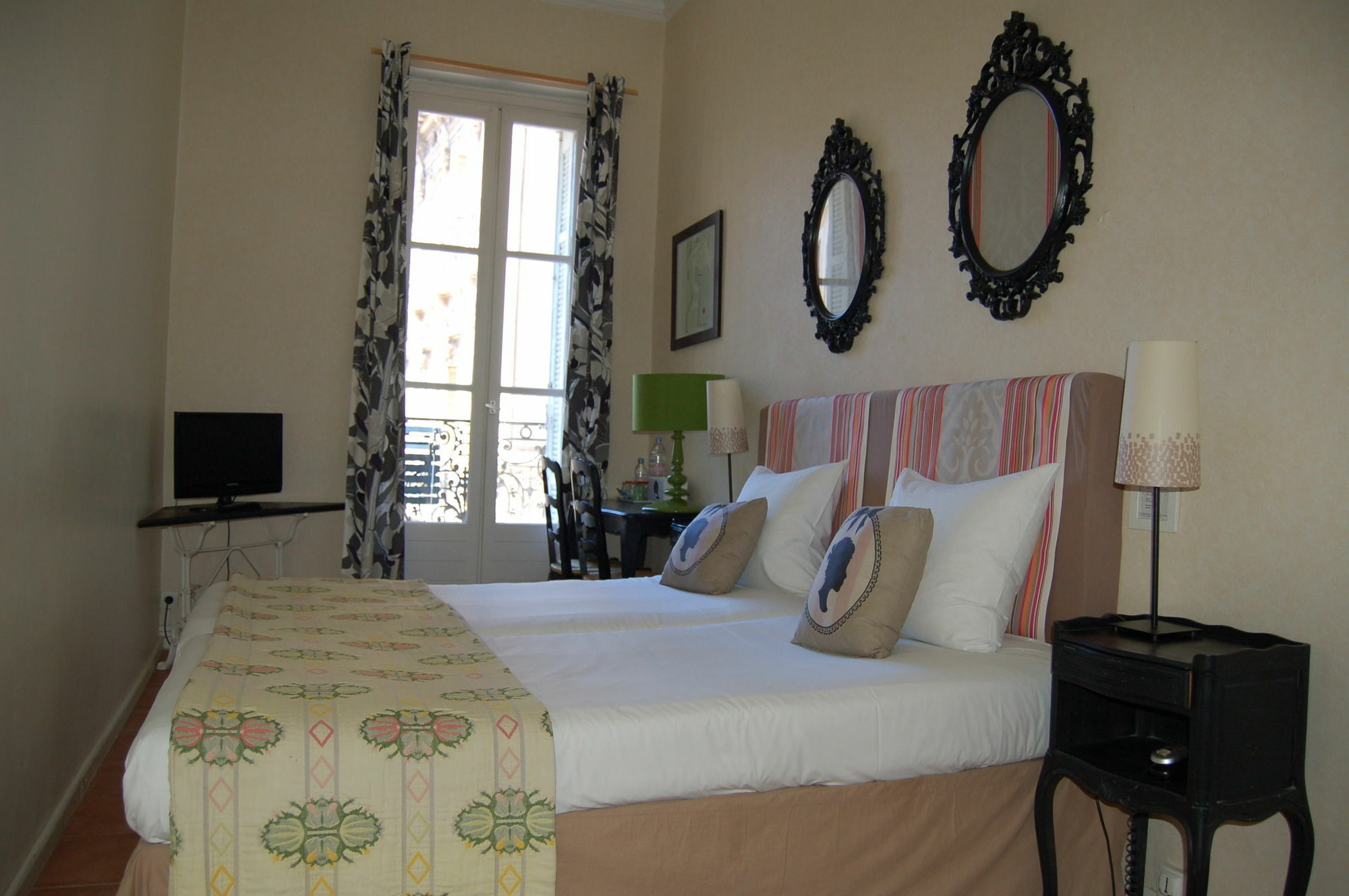 Hotel Amista Marseille - Ancien Hotel Saint Louis - Vieux Port Экстерьер фото