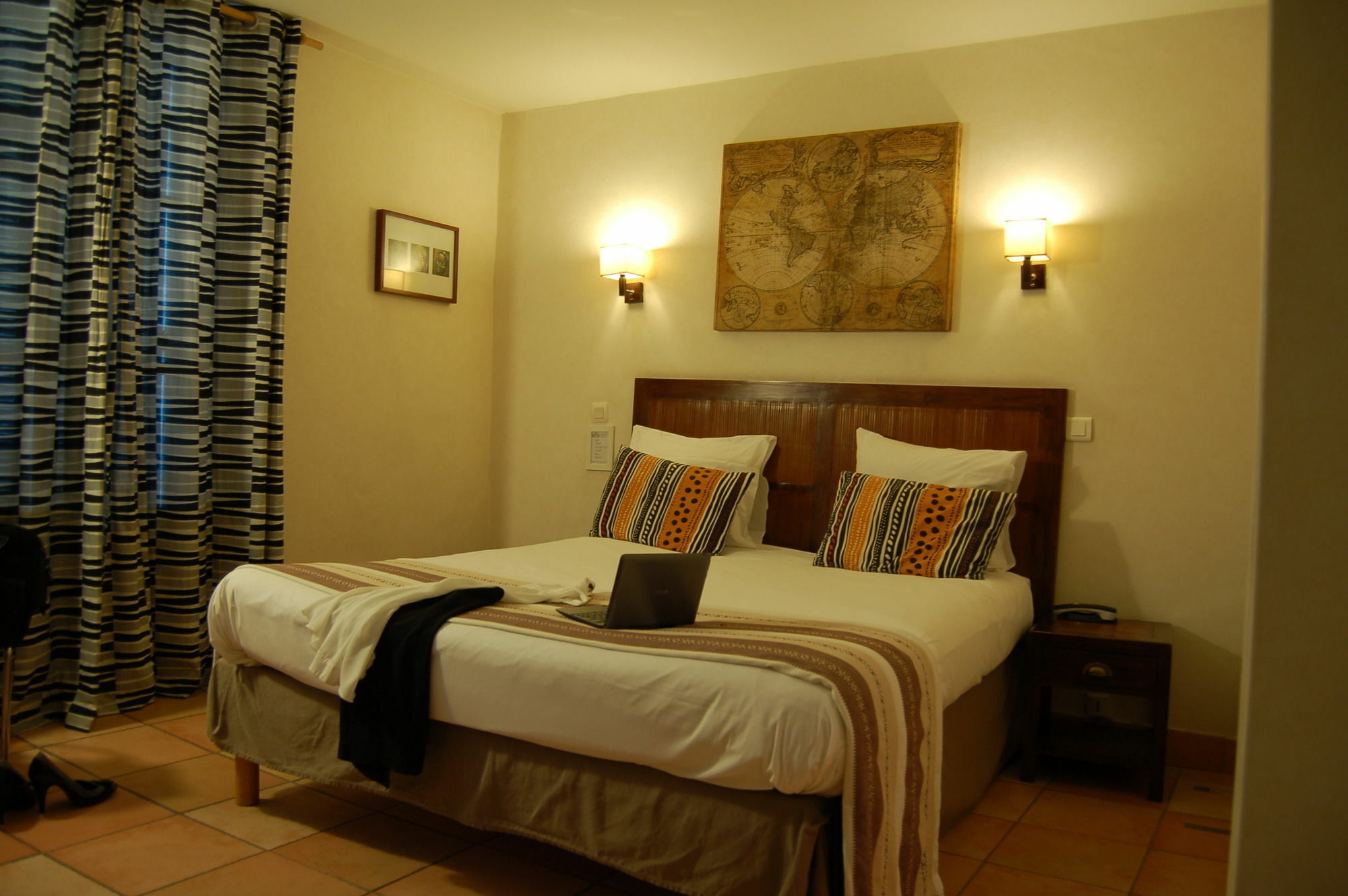 Hotel Amista Marseille - Ancien Hotel Saint Louis - Vieux Port Экстерьер фото
