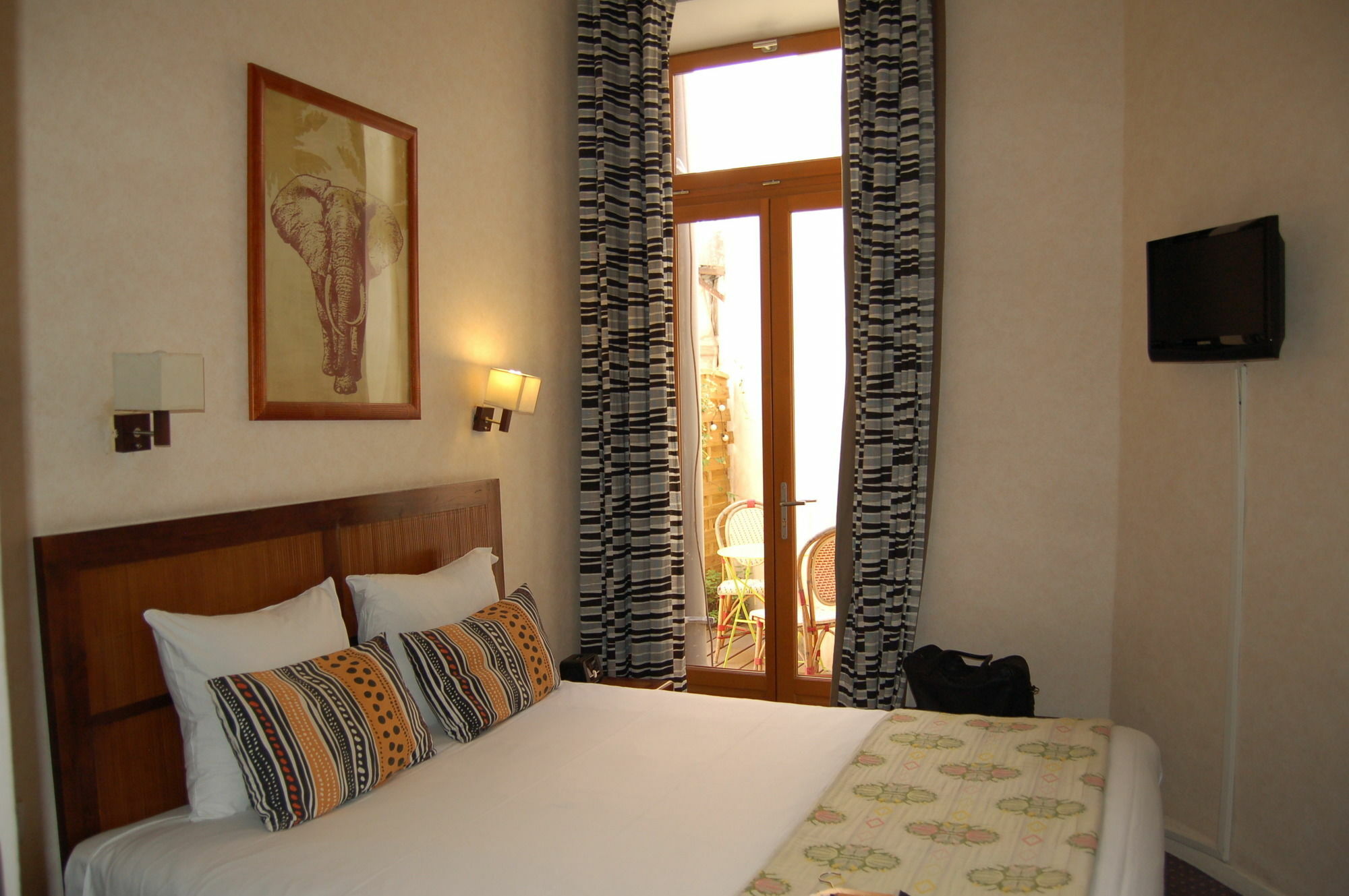 Hotel Amista Marseille - Ancien Hotel Saint Louis - Vieux Port Экстерьер фото